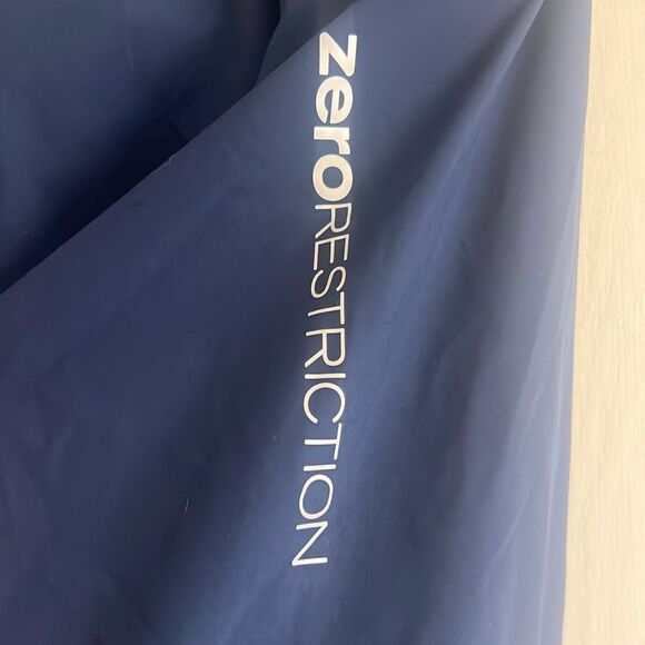 ✨Zero Restriction Removable Sleeves Navy Sz Medium Jacket✨ - Picture 3 of 7